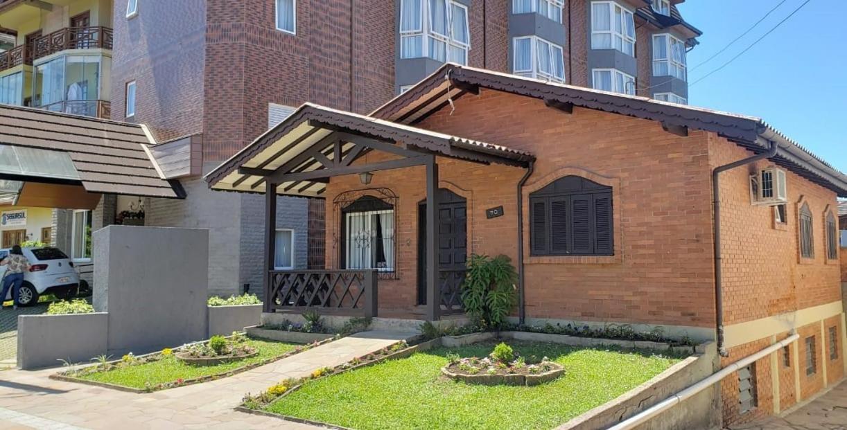 Casa Das Fontes - Centro Gramado Exterior foto